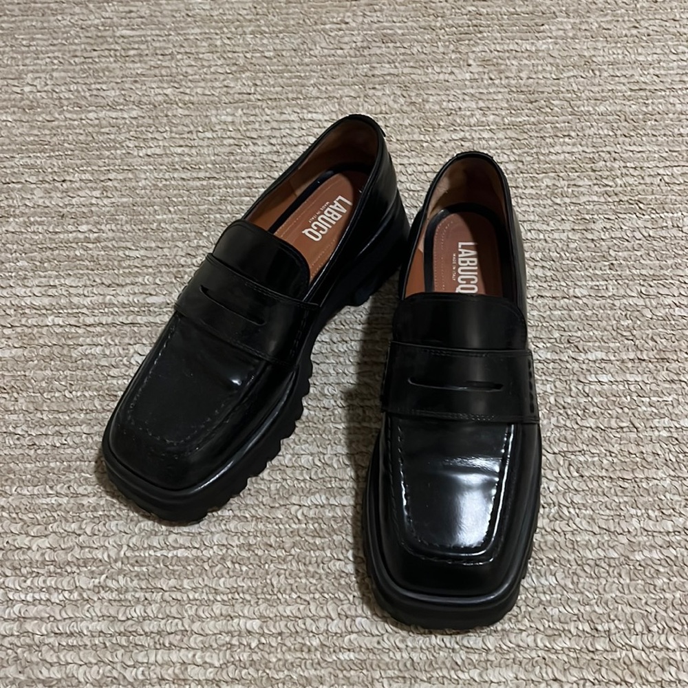 LABUCQ loafers